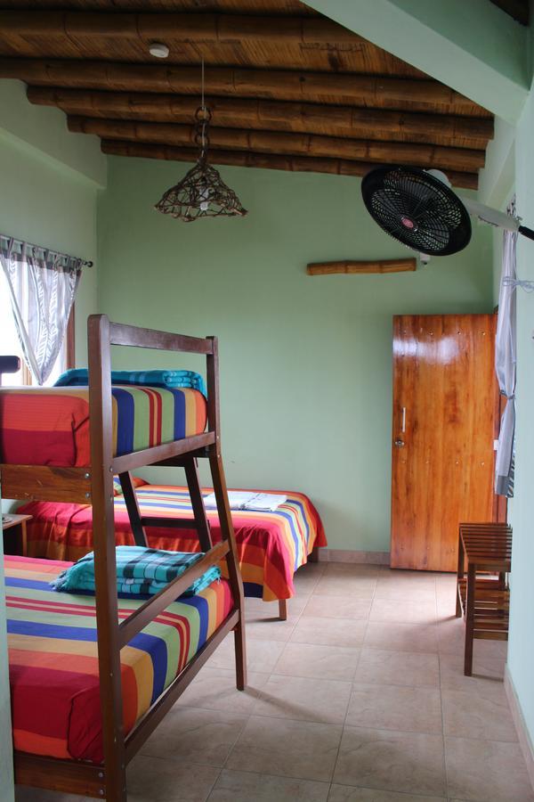 La Mariposa Hostal Olón Esterno foto