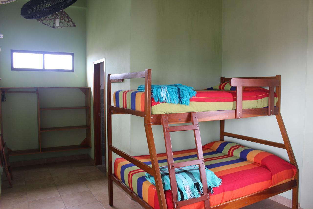 La Mariposa Hostal Olón Esterno foto
