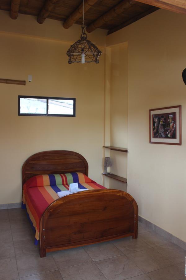 La Mariposa Hostal Olón Esterno foto