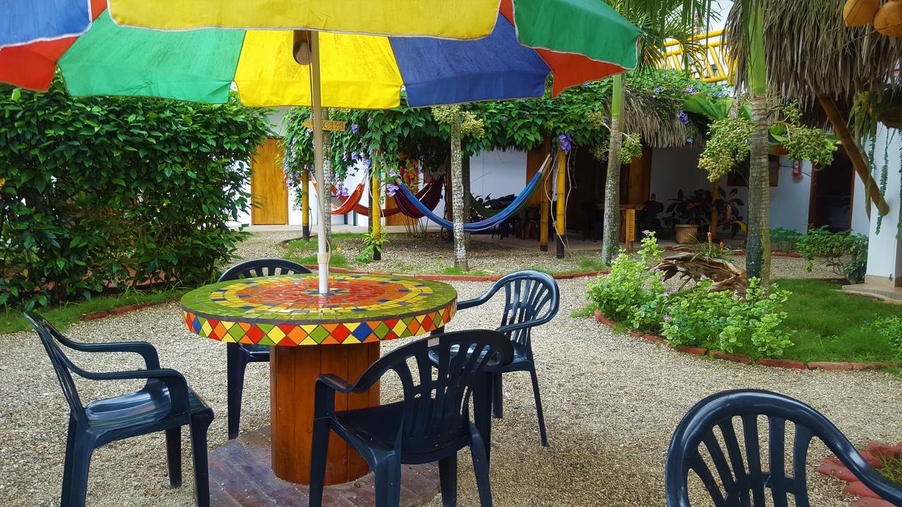 La Mariposa Hostal Olón Esterno foto